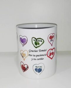 Taza personalizada huellas niñ@s